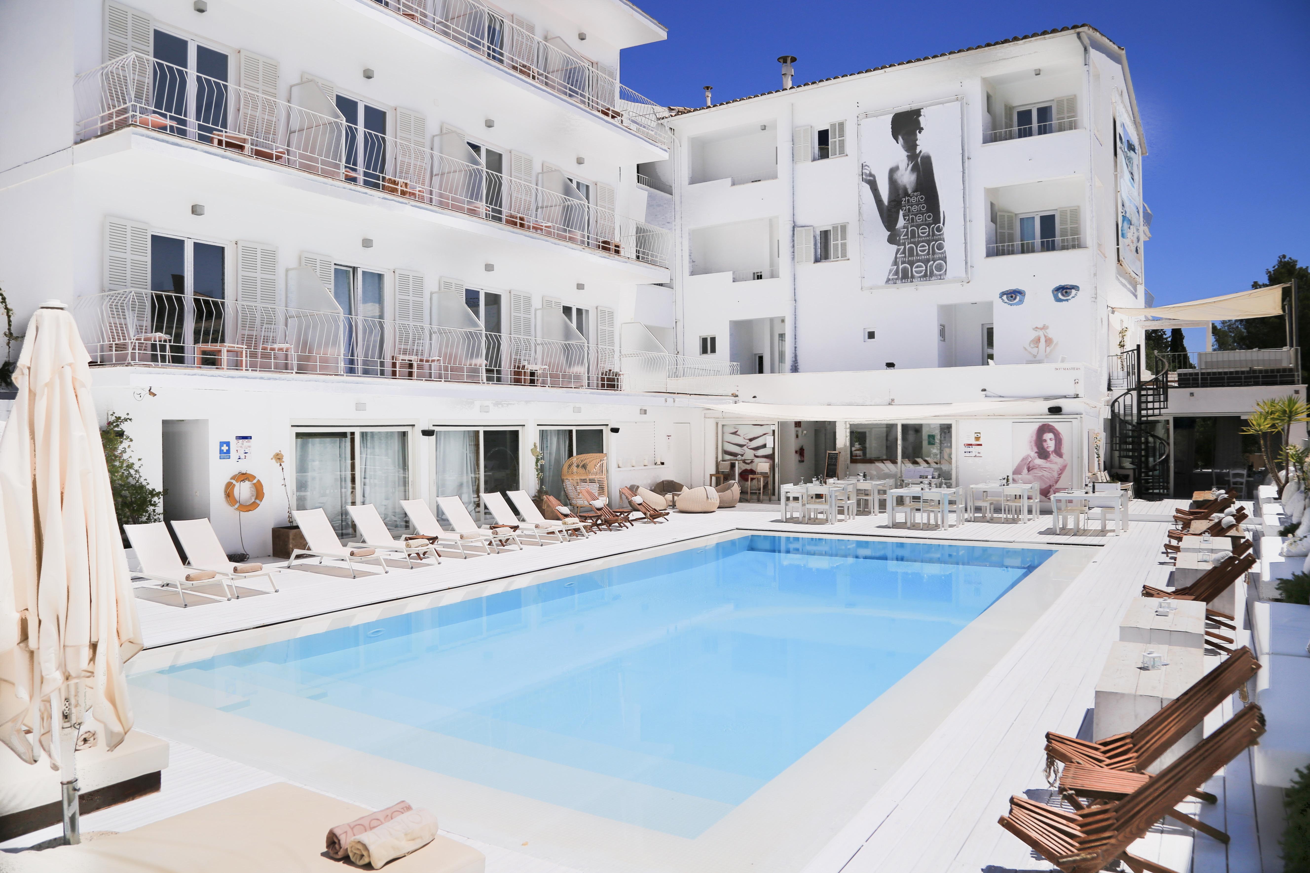 Hotel Zhero Ca's Català Eksteriør billede