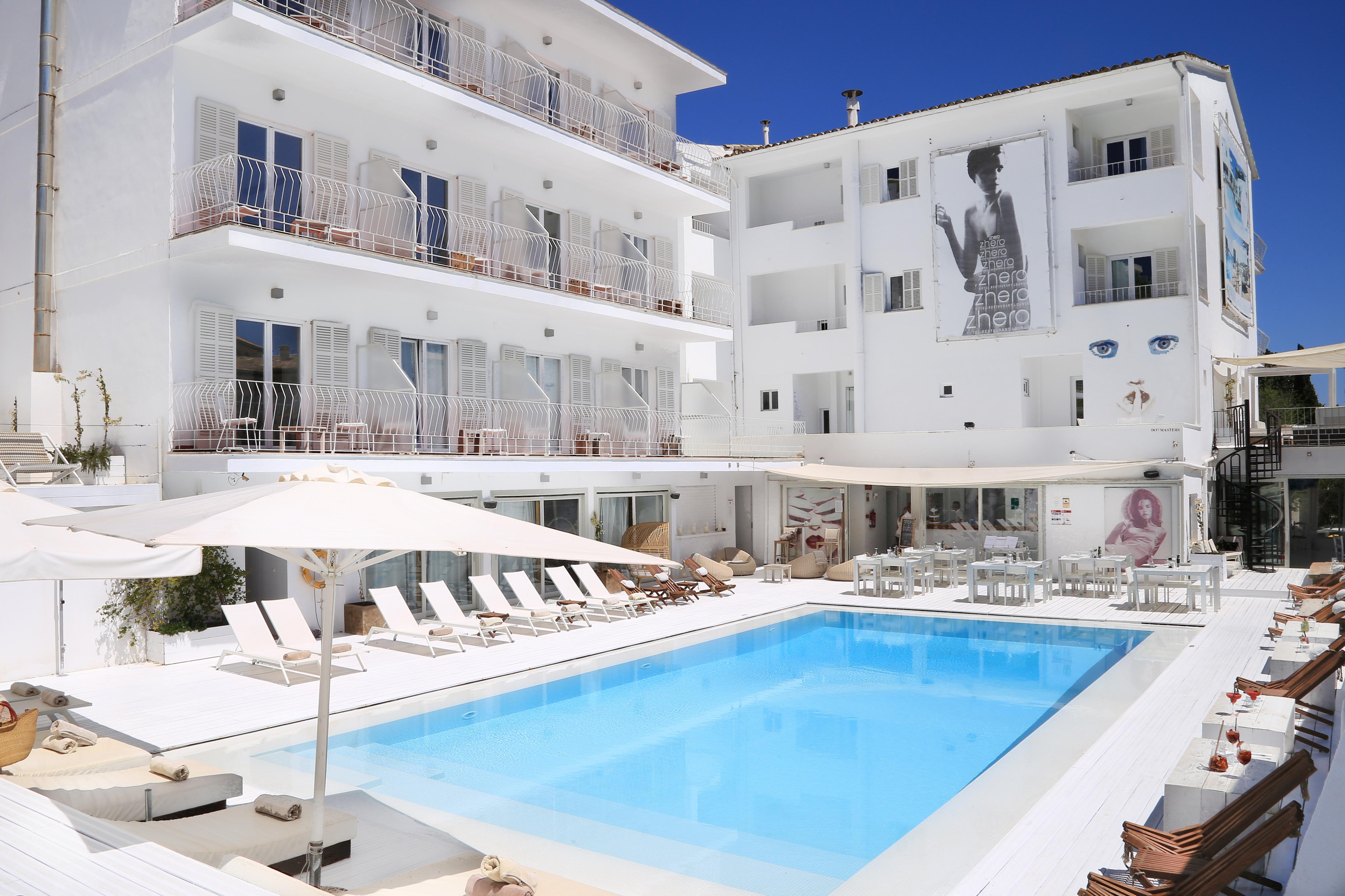 Hotel Zhero Ca's Català Eksteriør billede