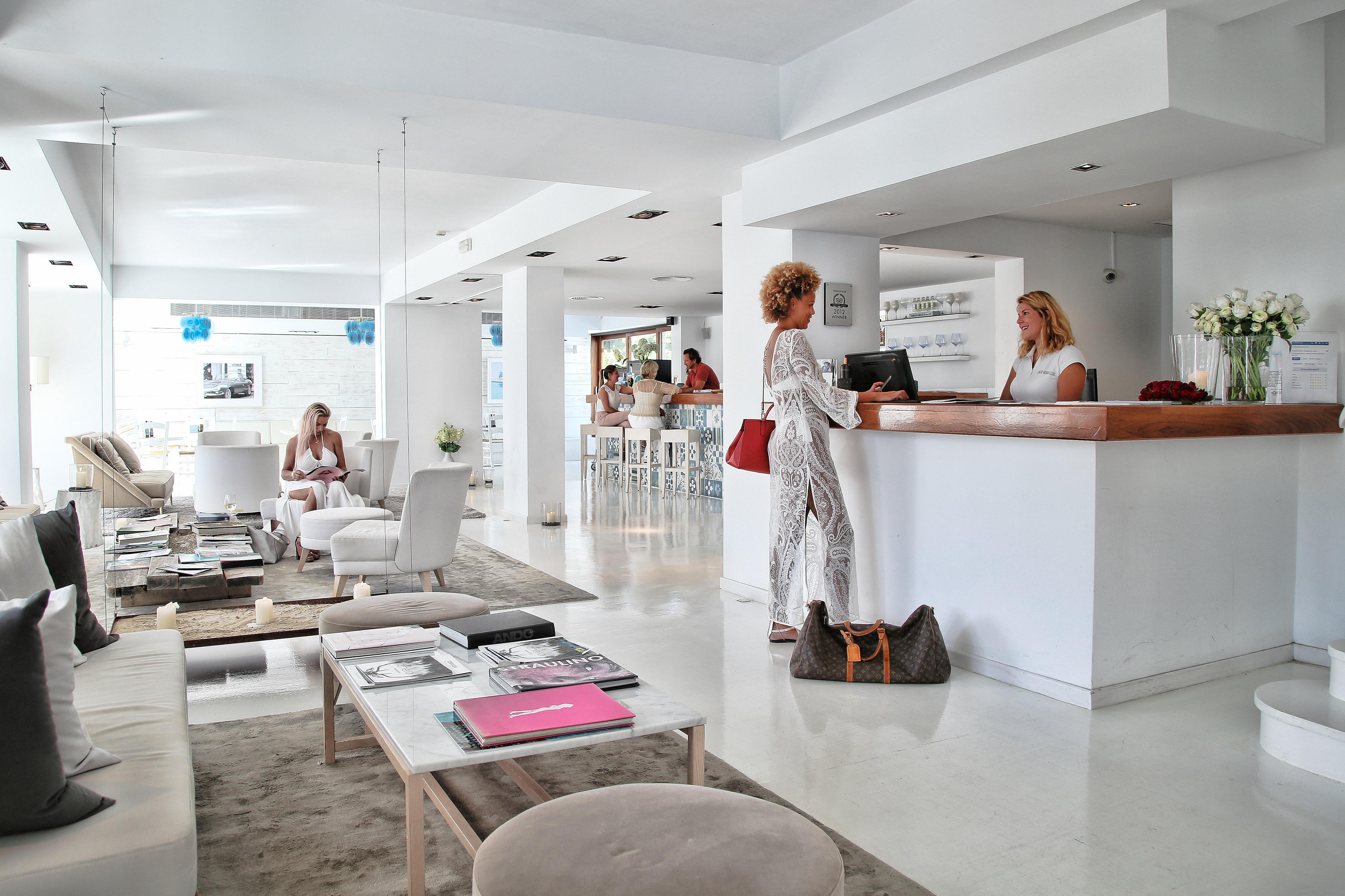 Hotel Zhero Ca's Català Eksteriør billede