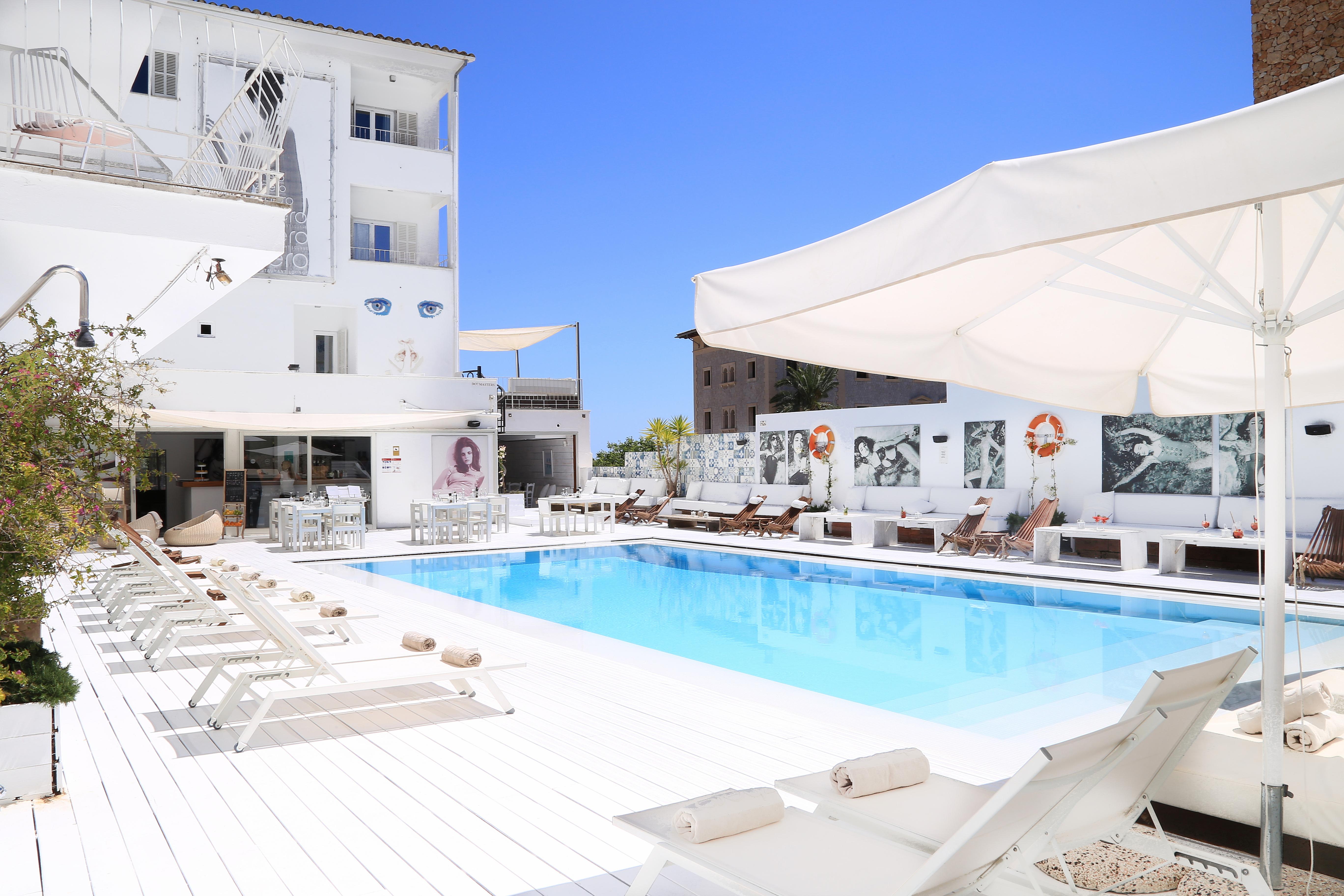Hotel Zhero Ca's Català Eksteriør billede