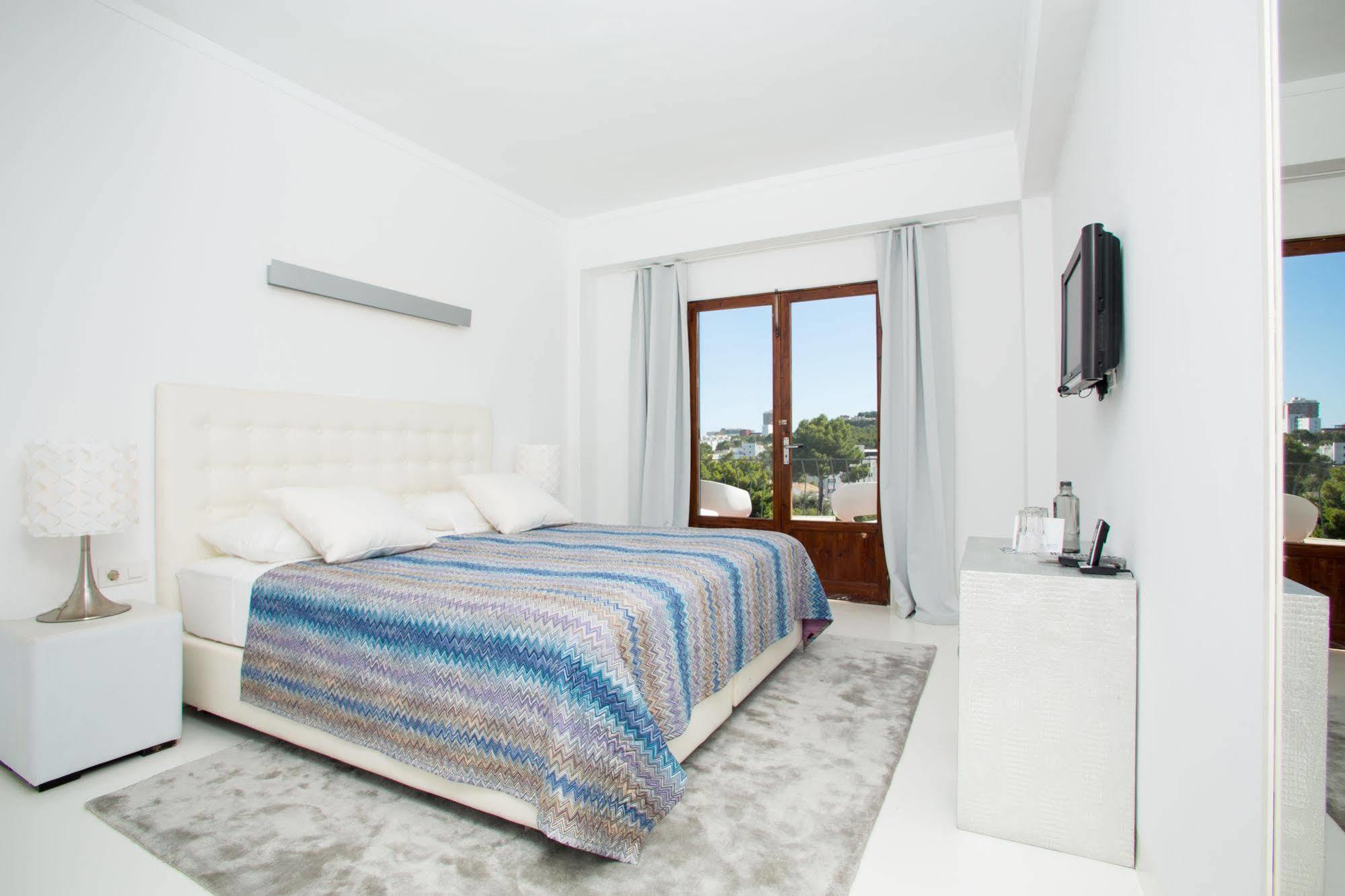 Hotel Zhero Ca's Català Eksteriør billede